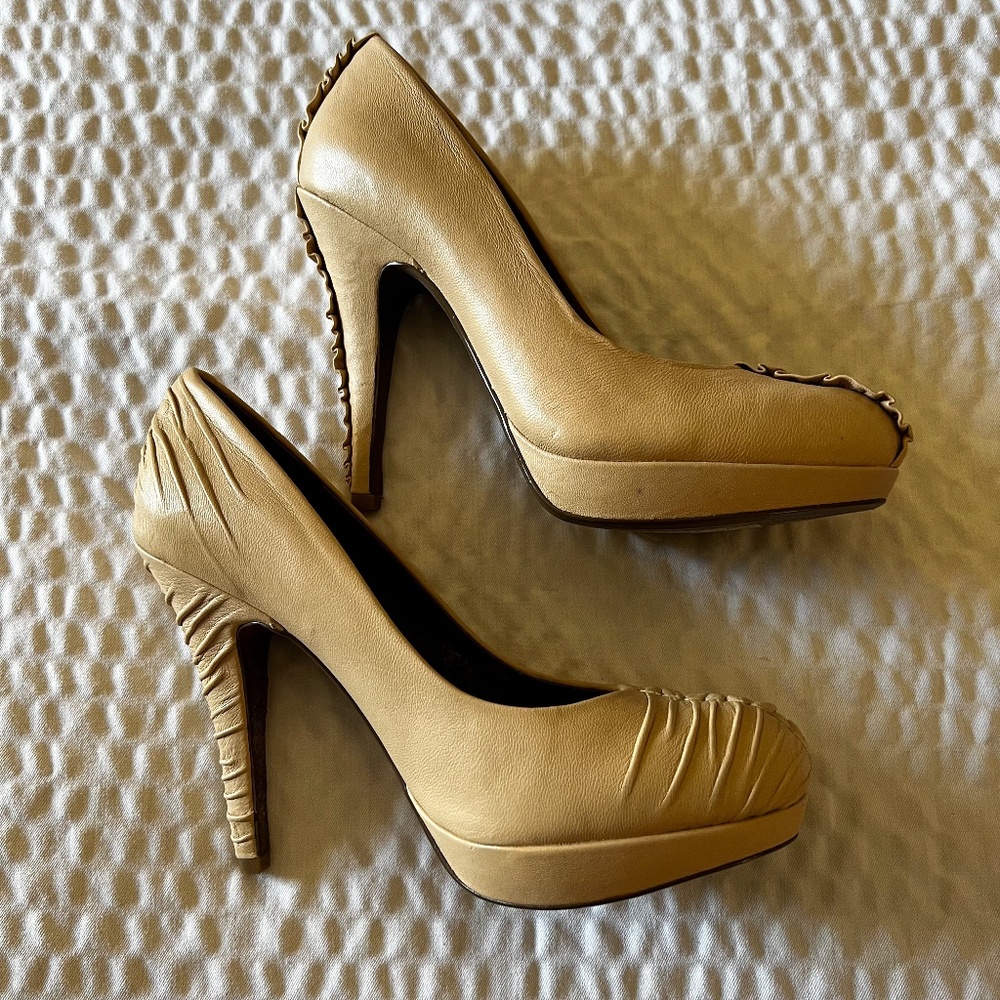 Rosegold Beige High Heels